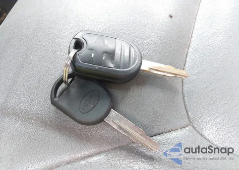 2005 Ford Expedition Nbx/Xlt z USA, uszkodzony, nr VIN 1FMPU16535LA45513